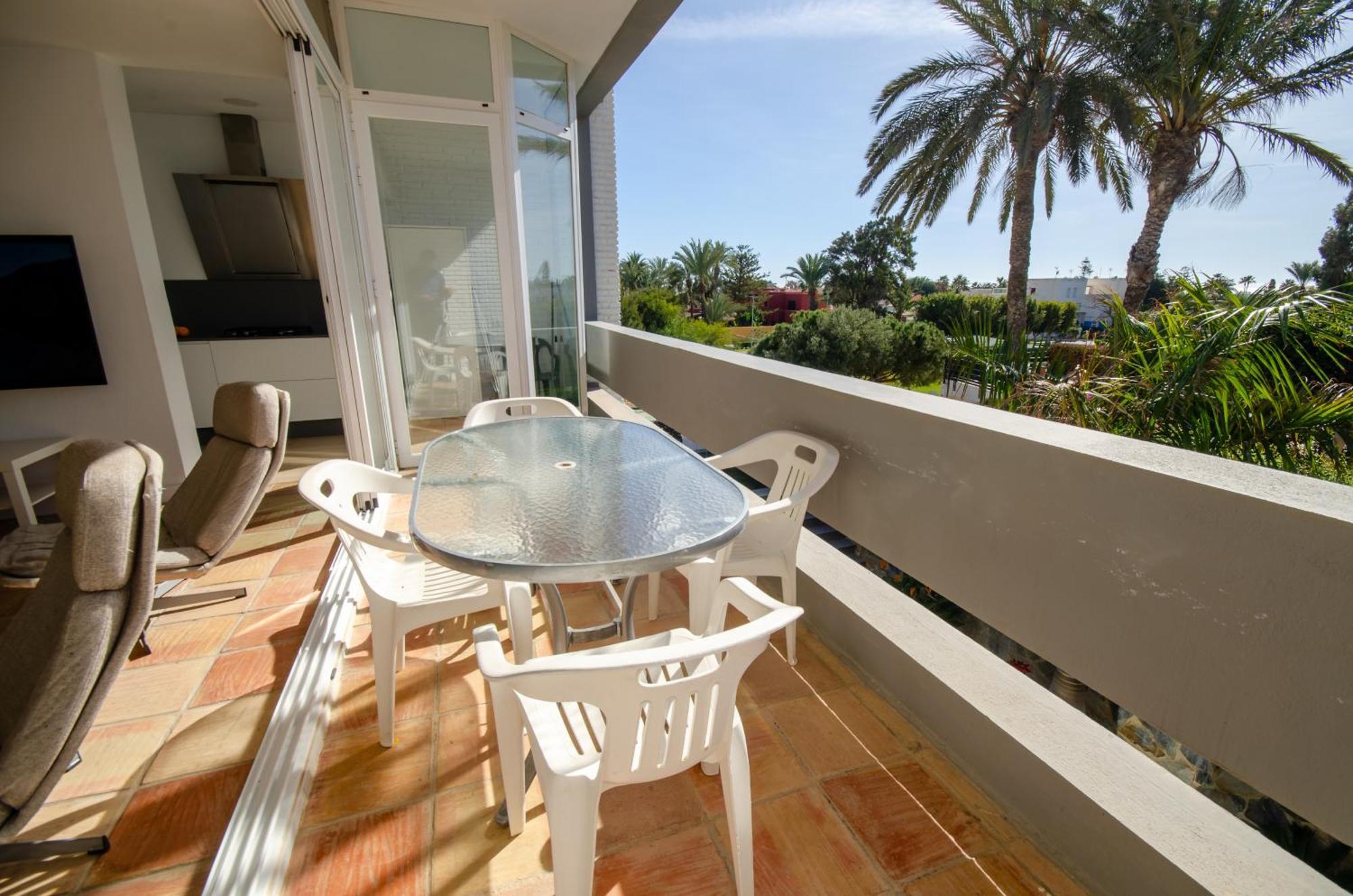 Apartamento Laberinto 25 Puerto Rey Vera Exterior foto
